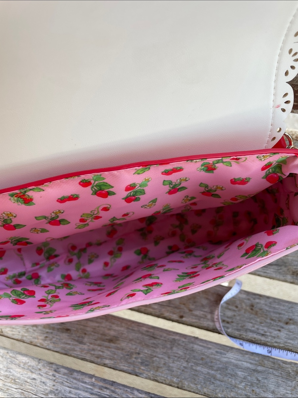 Strawberry Shortcake Crossbody Bag - Picture 5 of 7